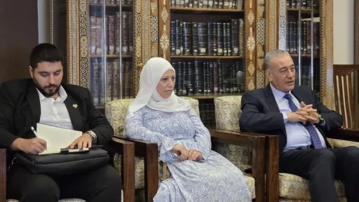 تعزيز التعاون مع نقابة المحامين لدعم مسار العدالة الانتقالية 2