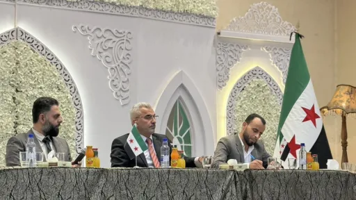 إدارة المصالحة الوطنية تعقد جلستين حواريتين في جبلة وريفها