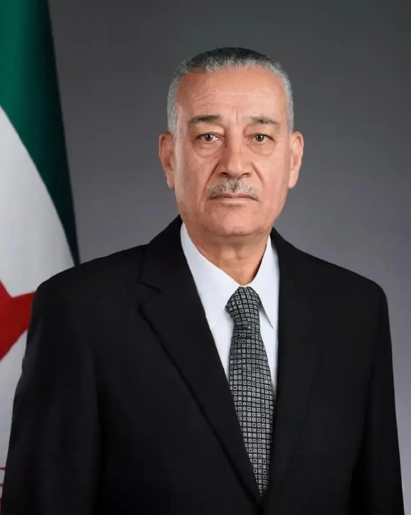 عبد الباسط عبد اللطيف