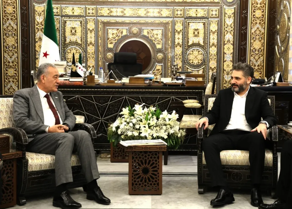 الهيئة الوطنية للعدالة الانتقالية تبحث مع وزارة الثقافة آليات حفظ الذاكرة الوطنية وتعزيز السلم الأهلي