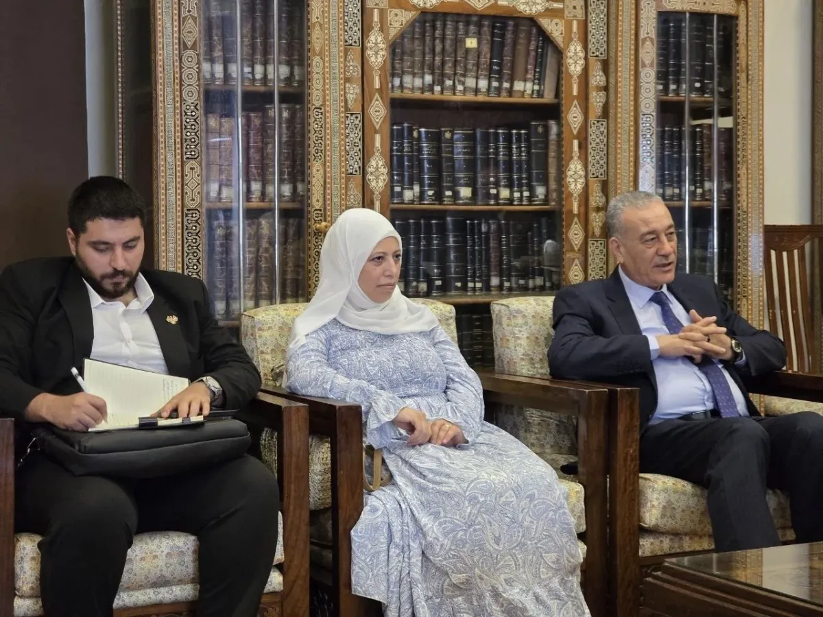 تعزيز التعاون مع نقابة المحامين لدعم مسار العدالة الانتقالية 2