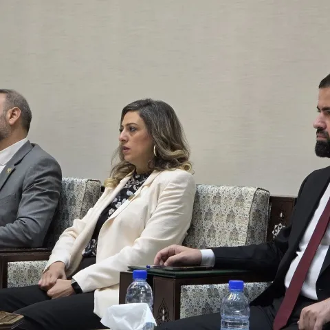تعزيز التعاون المؤسسي بين الهيئة الوطنية للعدالة الانتقالية ومجلس الشعب 4
