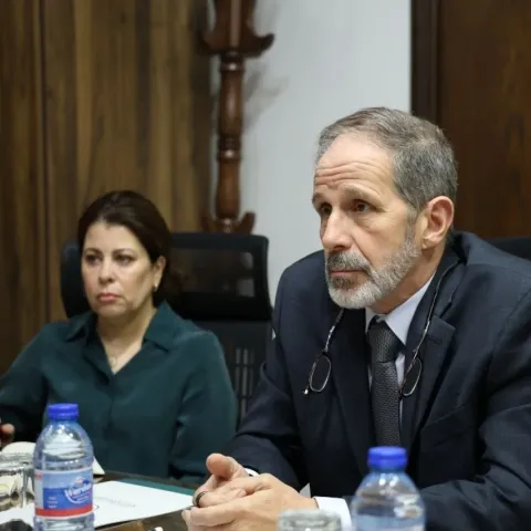 الهيئة الوطنية للعدالة الانتقالية تبحث مع الآلية الدولية تطوير أدوات جمع الأدلة 1