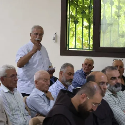 الهيئة الوطنية للعدالة الانتقالية تبحث مع أهالي جسر الشغور مسار السلم الأهلي 1